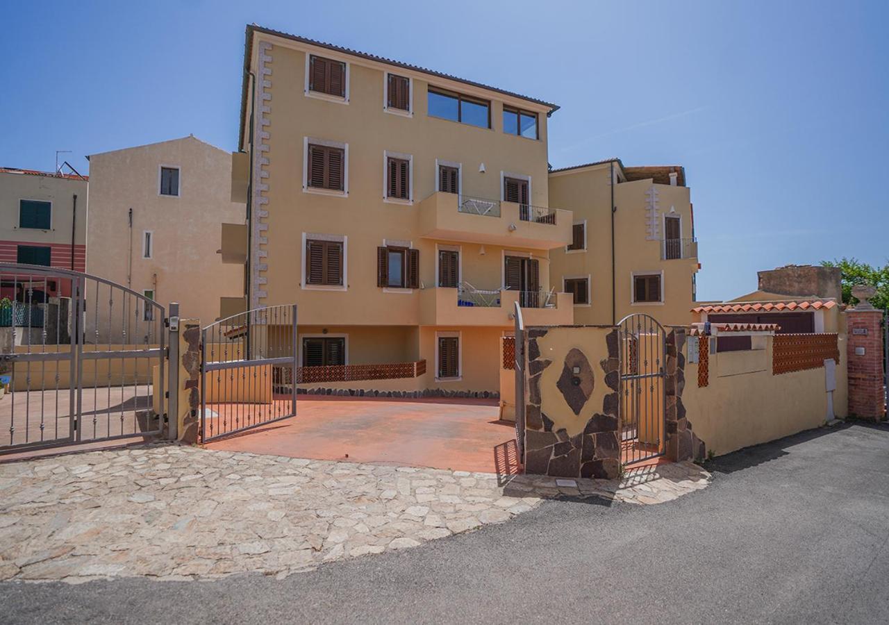 Murphy Holiday Home - Residenza Quarto Ла Мадалена Екстериор снимка